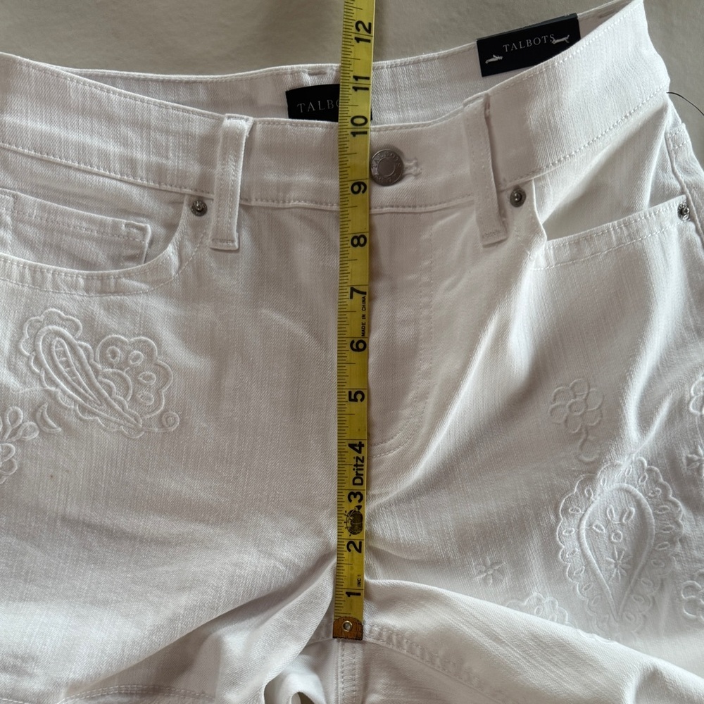 NWT TALBOTS PIECED EMBROIDERED WIDE LEG CROP JEANS WHITE (2P) - Picture 7 of 12